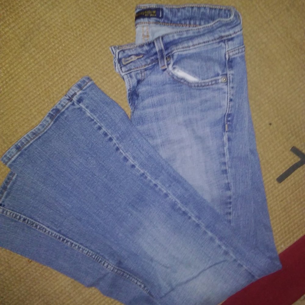 Levi Jeans Super Low - Size 3